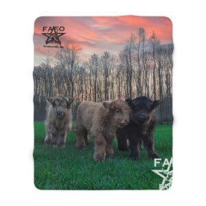Highland Calf Sherpa Blanket — Cozy Farm Animal Throw